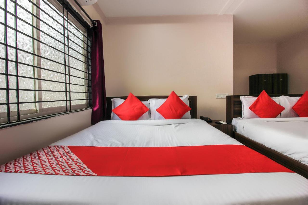 Oyo 66942 Venus Residency Hotel Lalaguda Eksteriør billede